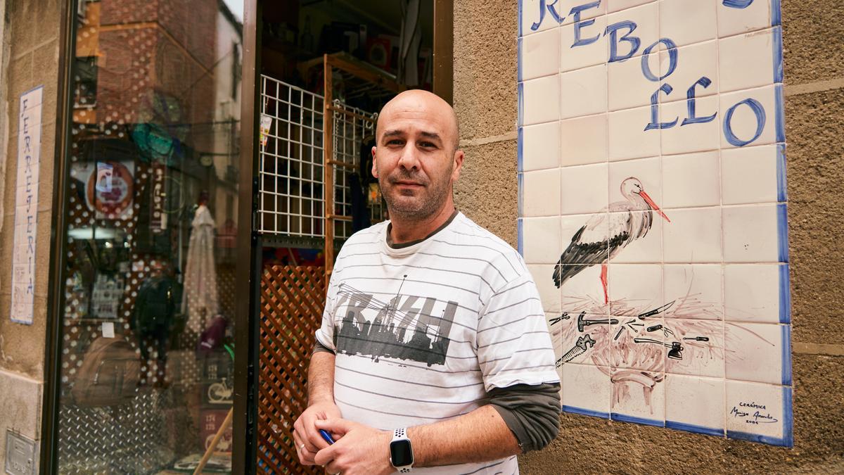 Ferretería Los Rebollo, también afectada.