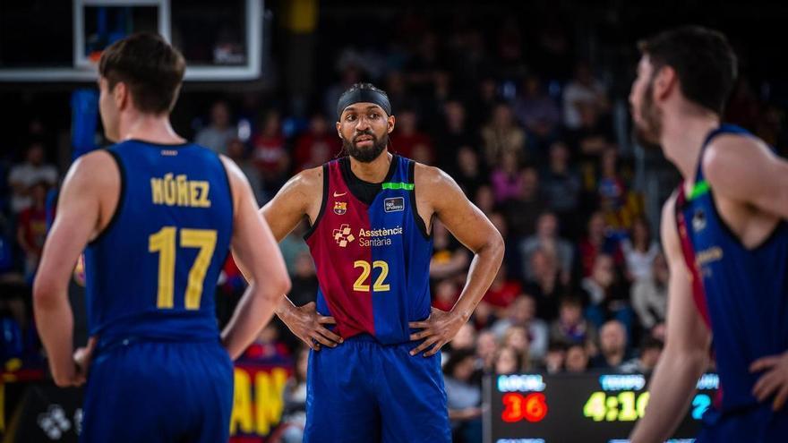 El Barça sale abucheado del Palau tras derrumbarse ante el Manresa