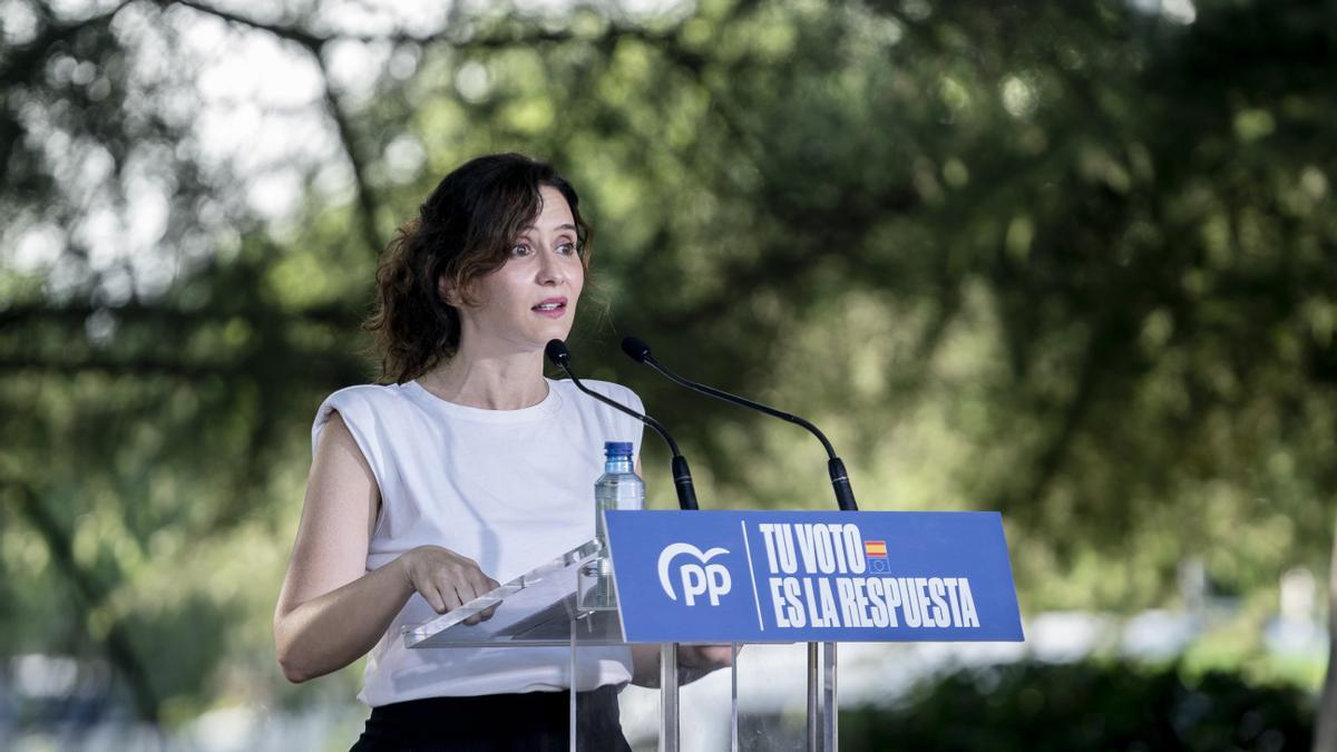 La presidenta de la Comunidad de Madrid, Isabel Díaz Ayuso, interviene durante un acto de campaña del partido, en el Parque Finca Liana, a 28 de mayo de 2024, en Madrid (España). Este acto se enmarca en la campaña electoral del Partido Popular para las elecciones al Parlamento Europeo del próximo 9 de junio. Además, han celebrado el primer aniversario del 28M y de la mayoría absoluta del PP de Madrid. 28 MAYO 2024;AYUSO;ELECCIONES;PRESIDENTA;MÓSTOLES; A. Pérez Meca / Europa Press 28/05/2024 / ISABEL DIAZ-AYUSO;A. Pérez Meca;category_code_new