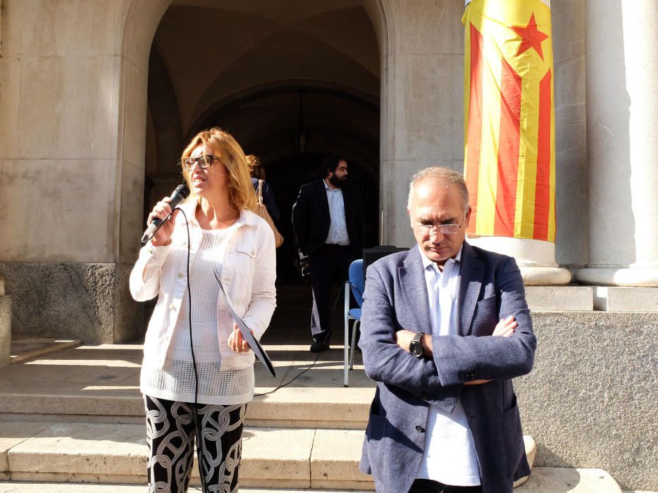Concentració a Figueres per rebutjar l'empresonament de Jordi Cuixart i Jordi Sánchez