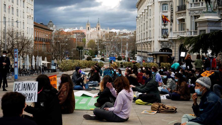 La protesta por el cambio climático estaba convocada también en otras ciudades españolas y europeas.