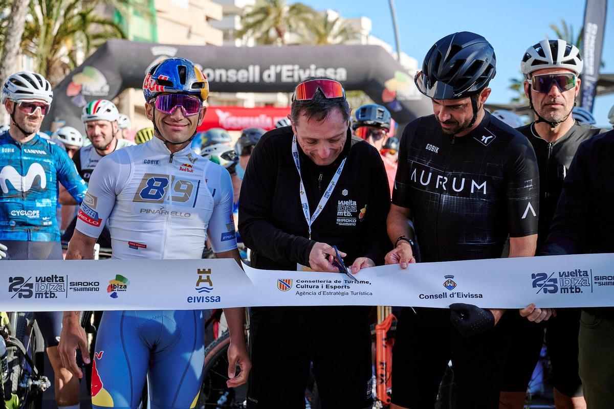 Las imágenes de la Vuelta a Ibiza MTB Siroko by Shimano