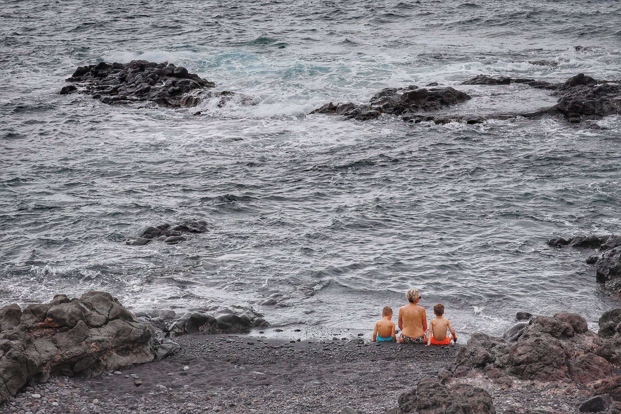 La Punta del Hidalgo: piscina natural y sendero costero