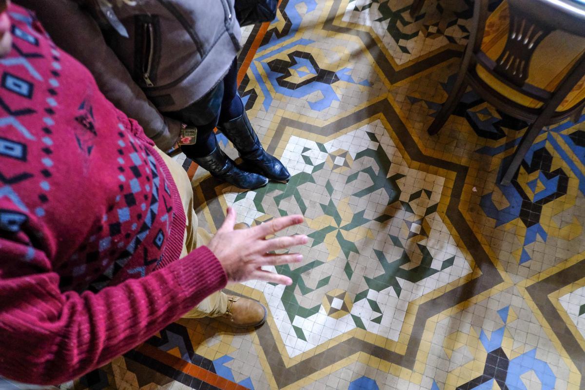 Así son los curiosos suelos de mosaicos de cerámica Nolla de Villena Así son los curiosos suelos de mosaicos de cerámica Nolla de Villena
