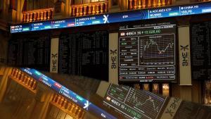 El petroli s’acosta als màxims després dels atacs huthis i arrossega l’Ibex 35