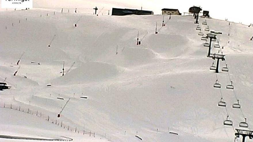 Activada la alerta amarilla por nevadas en el Pirineo oscense y Cinco Villas