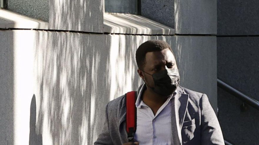 Kwesie Koufie, a su llegada a la Audiencia Nacional. |   // MARISCAL