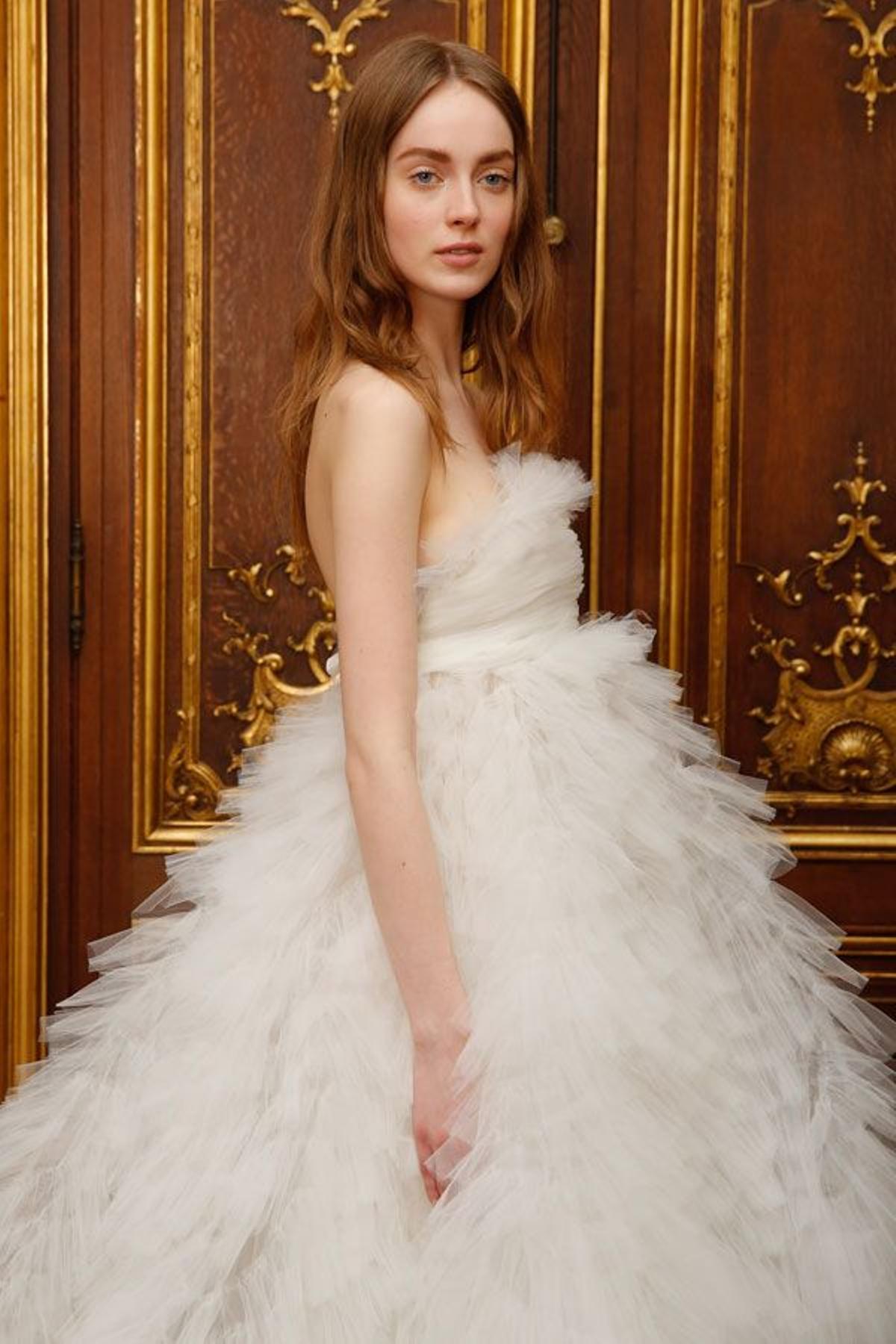 Colección Bridal 2018 de Oscar de la Renta: tul con volumen