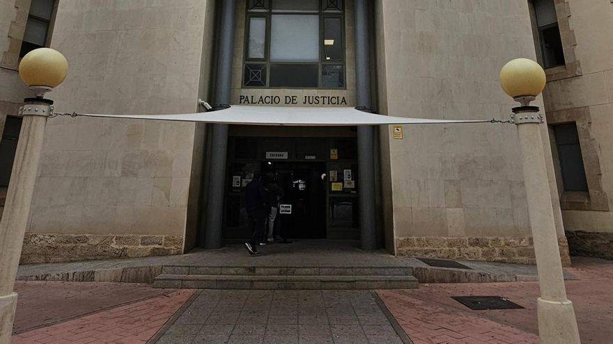 Dos detenidos por agredir sexualmente a una menor en un garaje de Alicante