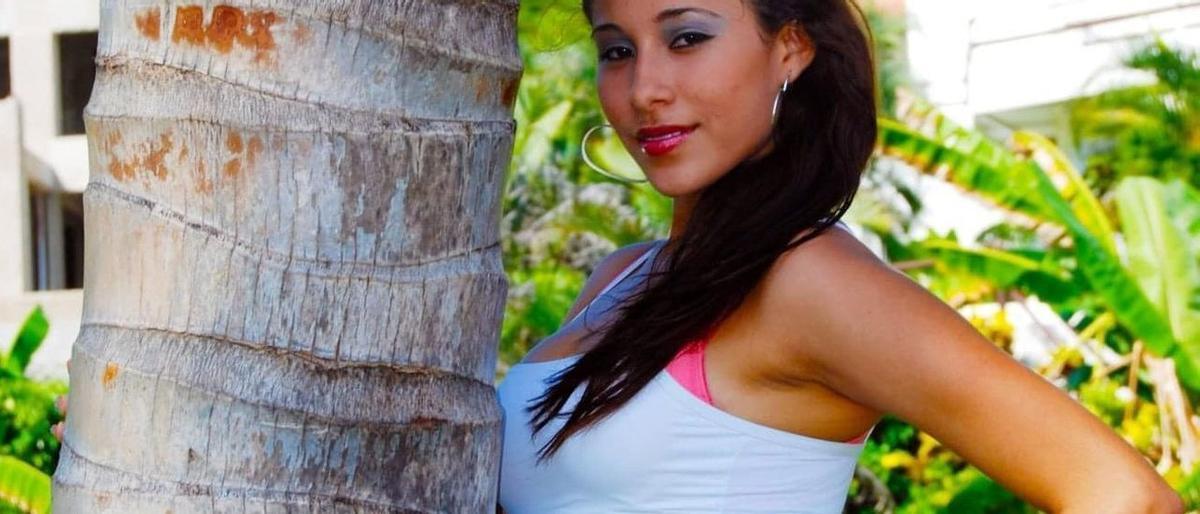 Priscila Lara Guevara, ‘Miss Earth de Ecatepec’ de México y presunta coautora del robo en Atrio, en unas fotos publicadas por el periódico ‘El Sol de Oaxaca’.