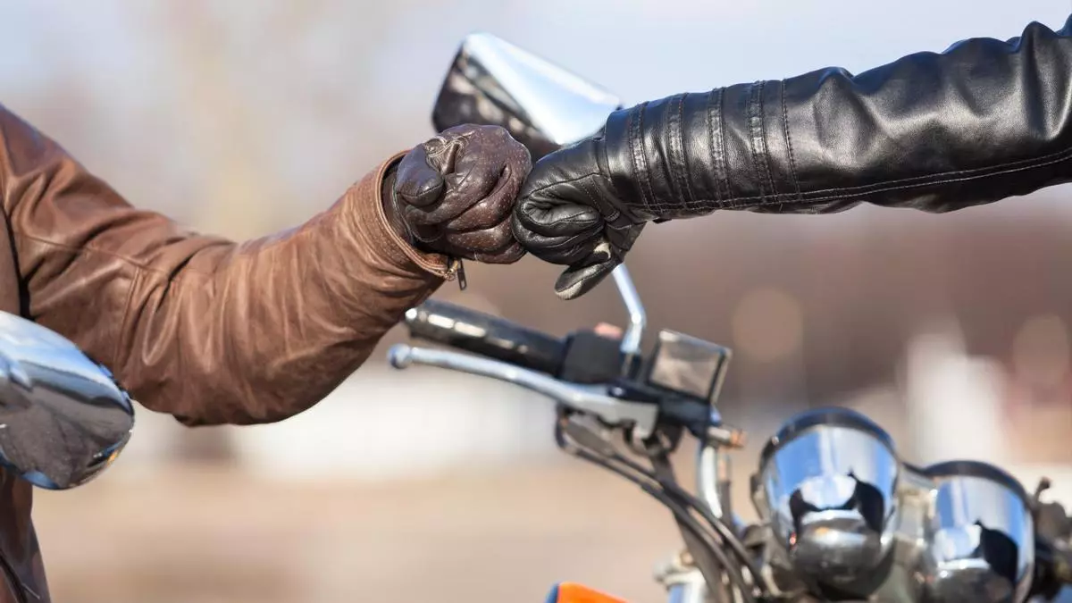 ¿Hablas motero? La DGT desglosa el lenguaje que utilizan los motoristas
