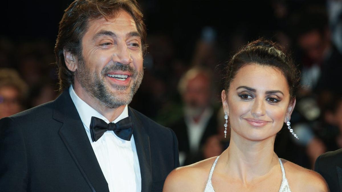 Penélope Cruz y Javier Bardem en la alfombra roja del Festival de Venecia