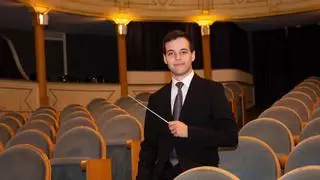 David García Calvo, el director más joven de una agrupación musical en Zamora: «La Rondalla es una escuela de música y de vida»