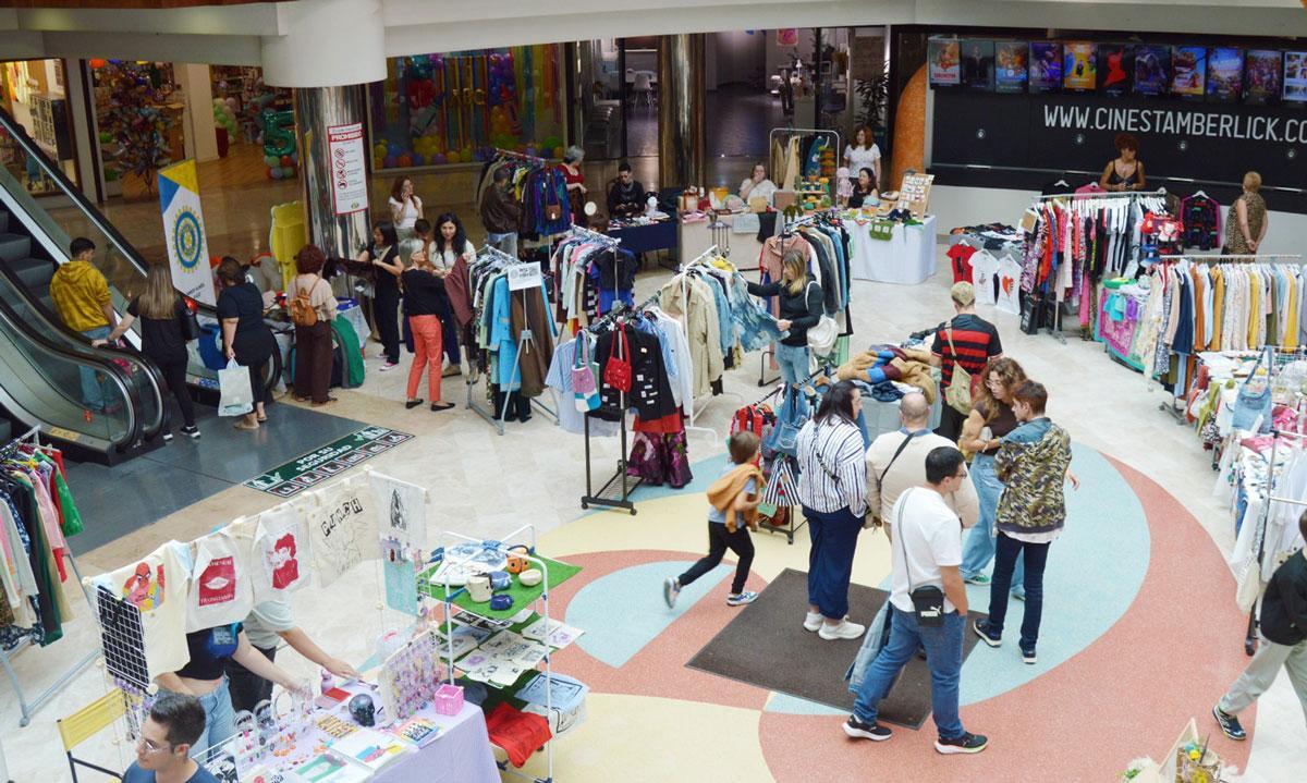 El evento se celebra en el Centro Comercial Plaza Elíptica, en Vigo.