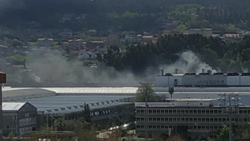 Incendio en PSA Vigo.