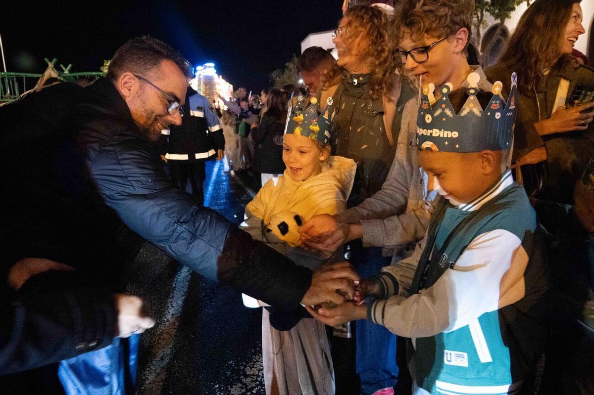 Así fue la Cabalgata de Reyes en Arrecife 2026