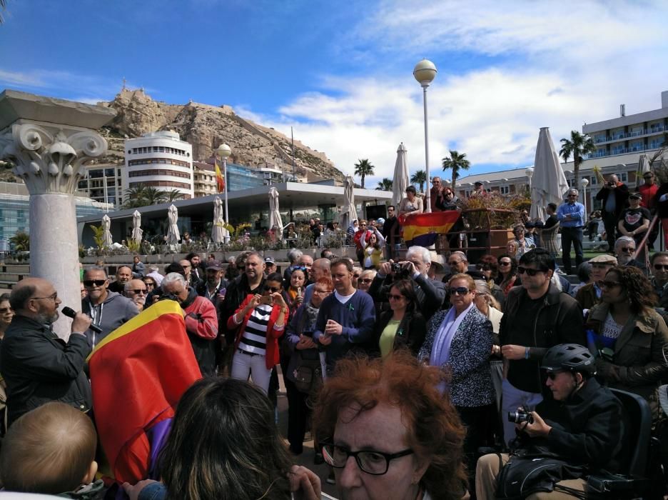 Homenaje al capitán del buque Stanbrook que permitió en 1939 salir de Alicante a miles de republicanos.