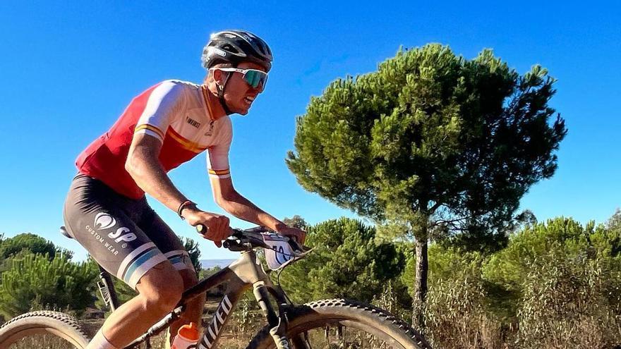 El Kazajoz completa el equipo con el subcampeón de España sub-23 de XCM