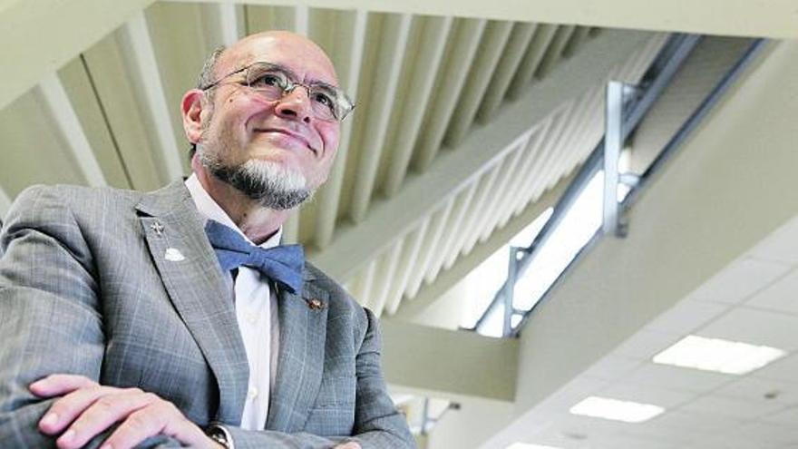 Enrique Ballester, en la Escuela Politécnica de Gijón.