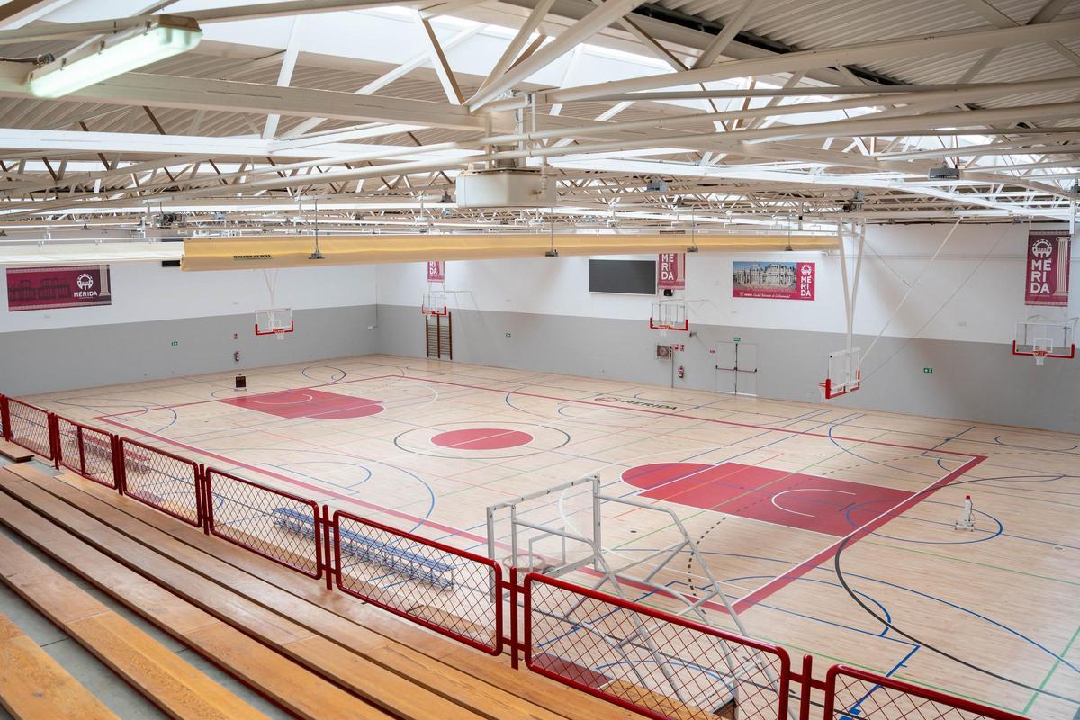Interior de las instalaciones del pabellón deportivo Guadiana.