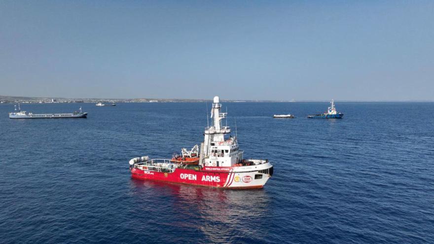 L'Open Arms, el vaixell de l'ONG homònima carregat amb ajuda humanitària per als palestins de la Franja de Gaza