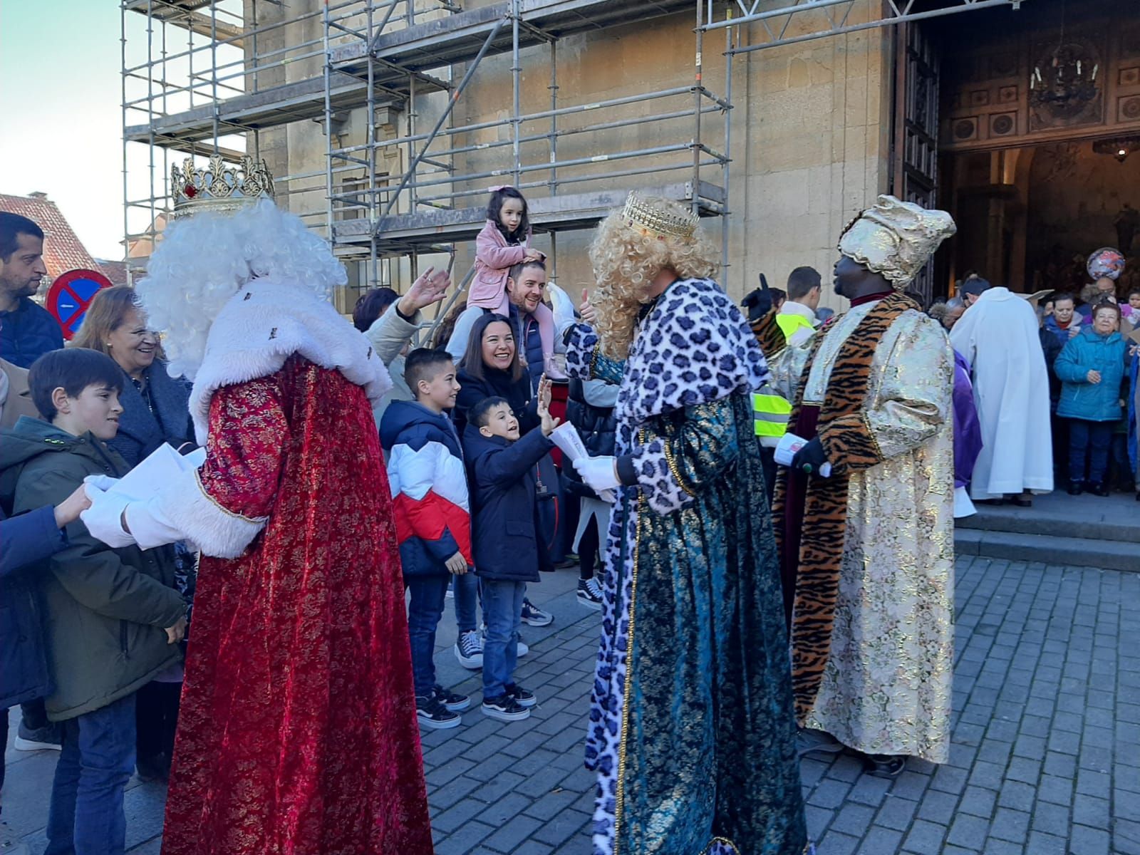 Adoración de los Reyes Magos al Niño Jesús en Pola de Siero