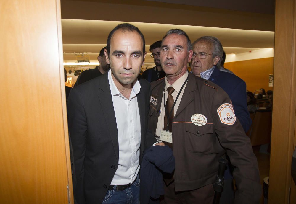 Protesta de los taxistas en Castelló contra Uber