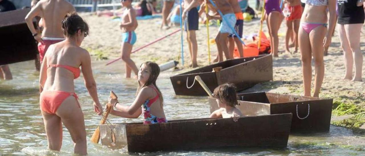 Los niños fueron los grandes protagonistas de las Olimpiadas Mariñeiras.  // Noé Parga