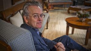 El novel·lista noruec, Gunnar Staalesen, parla amb EL PERIÓDICO sobre la seva última novel·la.