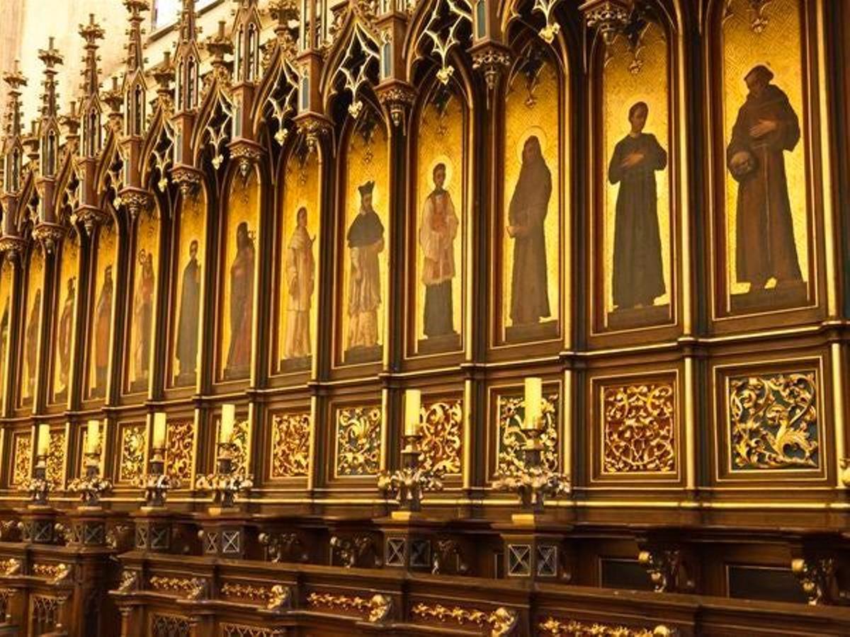 Sillería del coro en la Iglesia de Santa Catalina, el barrio de Kazimierz