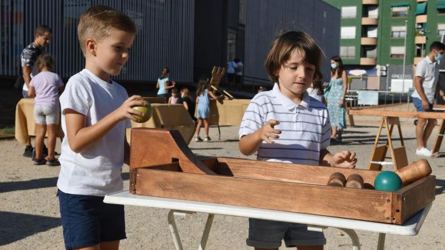 Los niños se lo pasaron en grande en la última jornada de la iniciativa &#039;Jugant, Jugant&#039;