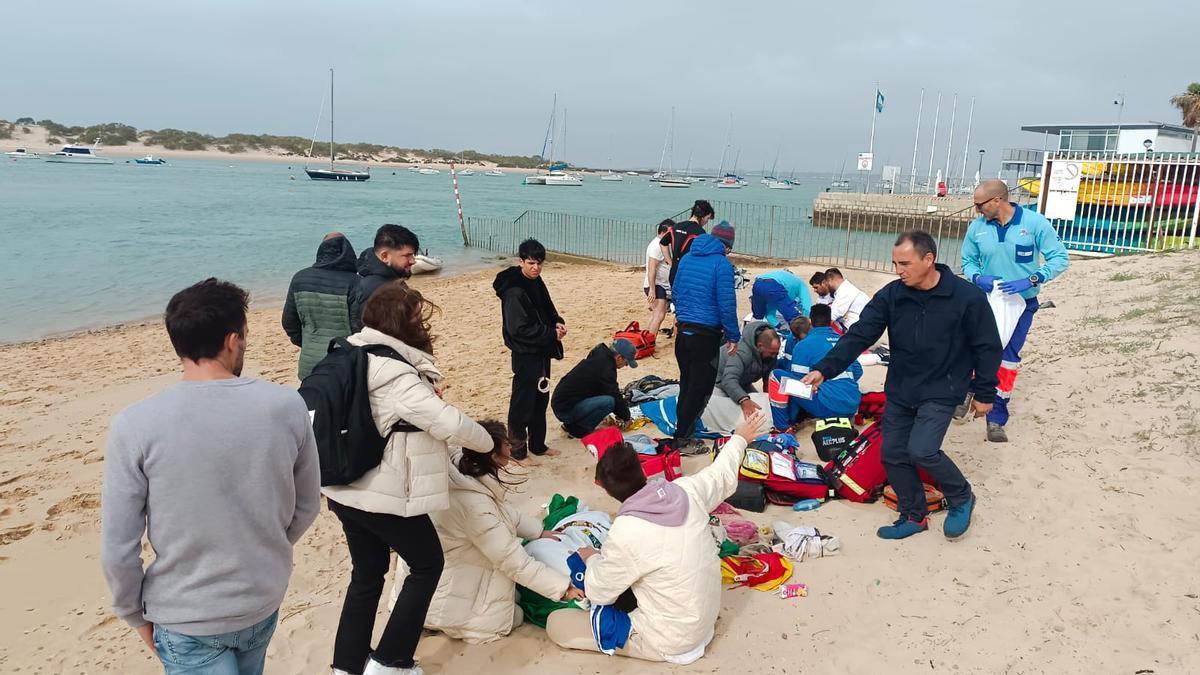 Inmigrantes en la costa de Cádiz.