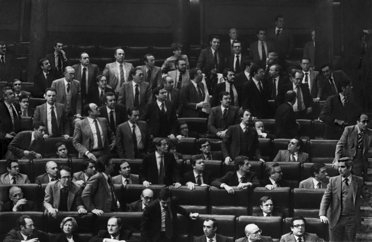 El Gobierno desclasifica hoy los documentos del 23F a los 45 años de la intentona golpista