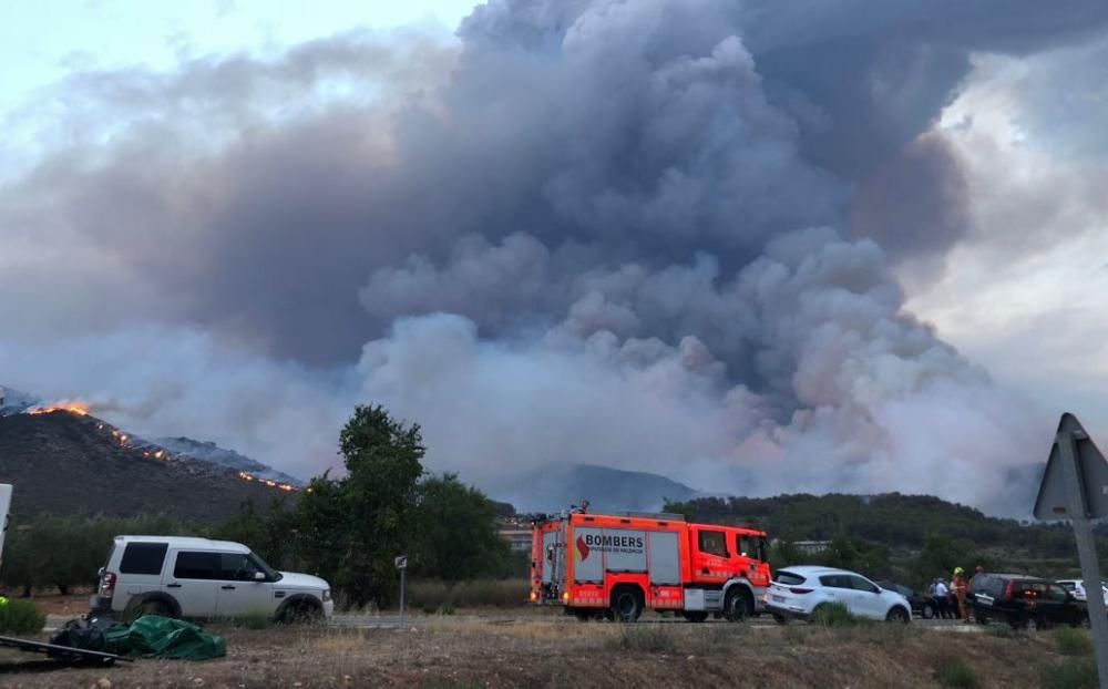 Incendio forestal en Llutxent