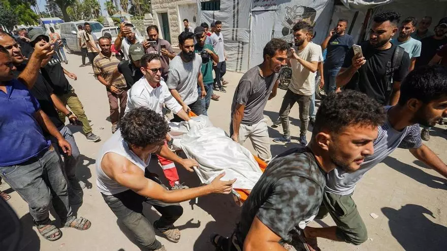 Mueren al menos nueves personas por un ataque con dron contra la sede de la Policía en Gaza