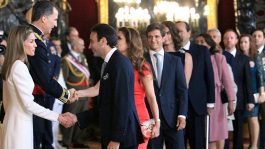 Políticos, deportistas y toreros, en la recepción del Palacio Real