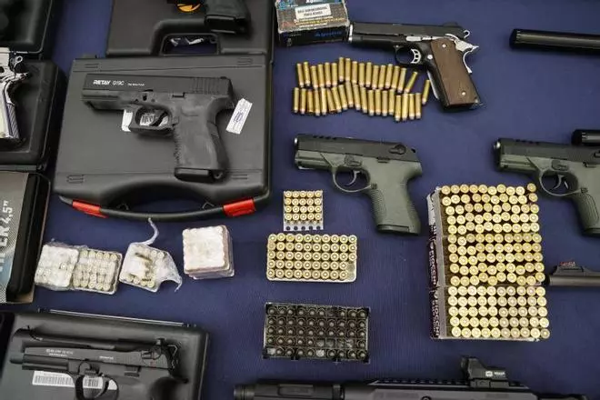 Un traster de Figueres amagava un dels arsenals clandestins d’armes "més grans" d'Espanya