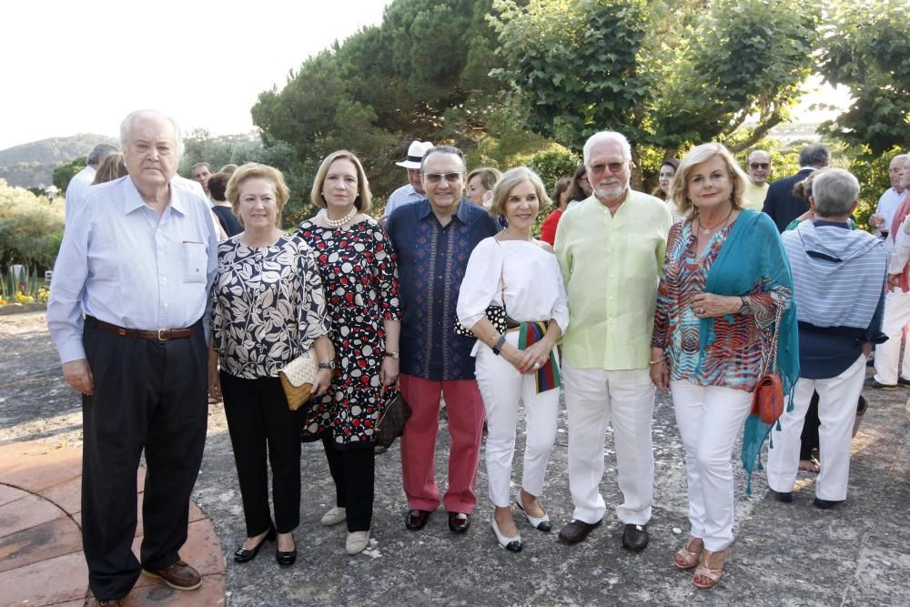 Santiago Ybarra, Arantxa Sarasola,Mercedes de Ybarra, Francisco Javier Moll, Luz Arcal, Raúl Gutiérrez i Josefina Romaní.