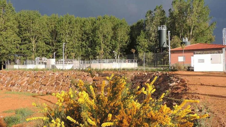 Imagen de la estación depuradora de aguas residuales de Santa Cristina.