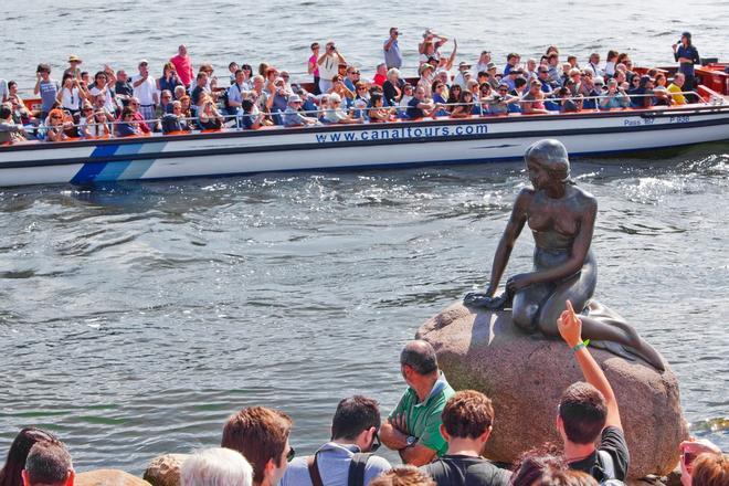 Escultura La Sirenita Copenhague