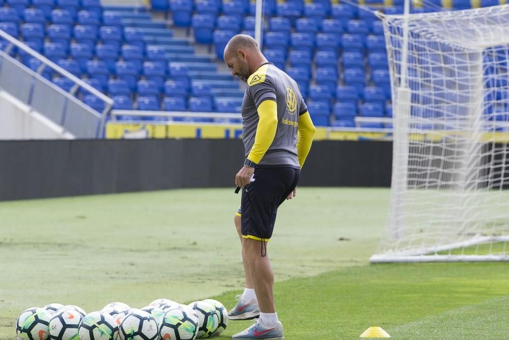 Entrenamiento de la UD previo al partido contra el Betis (18/04/2018)