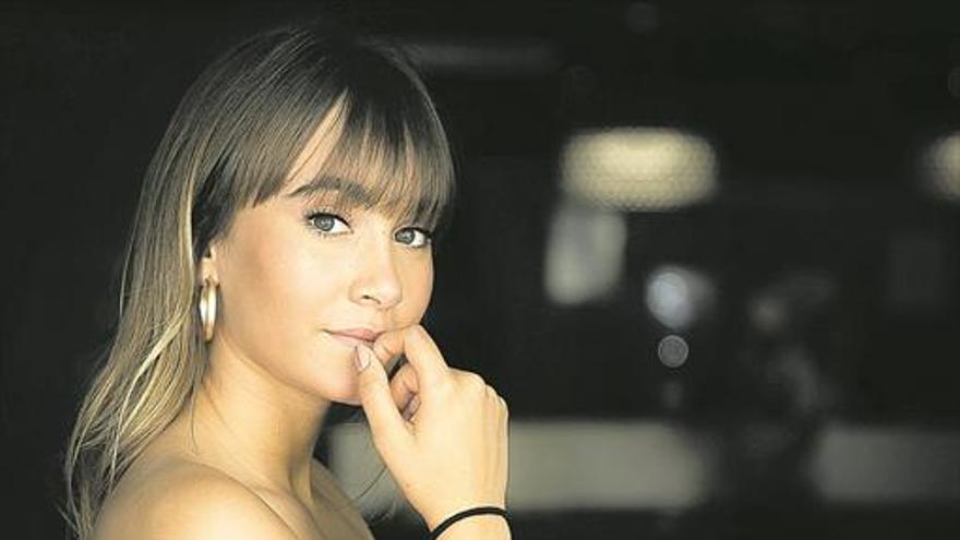 Aitana: «La fama no existe, mi trabajo es como cualquier otro»