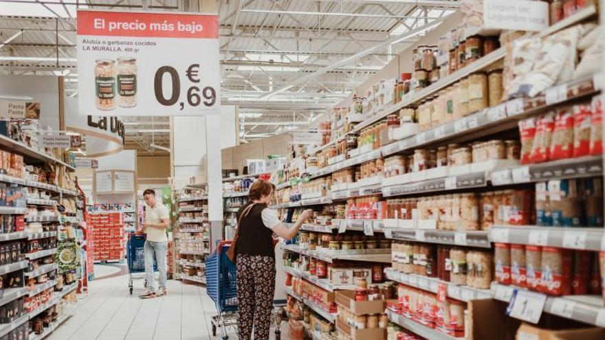 Hoy queda prohibida en Baleares la venta de bebidas energéticas a menores