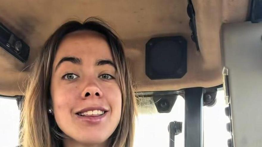 Una agricultora, sobre el turismo en verano en los pueblos: "Lo que a ti te gusta es estar de vacaciones"