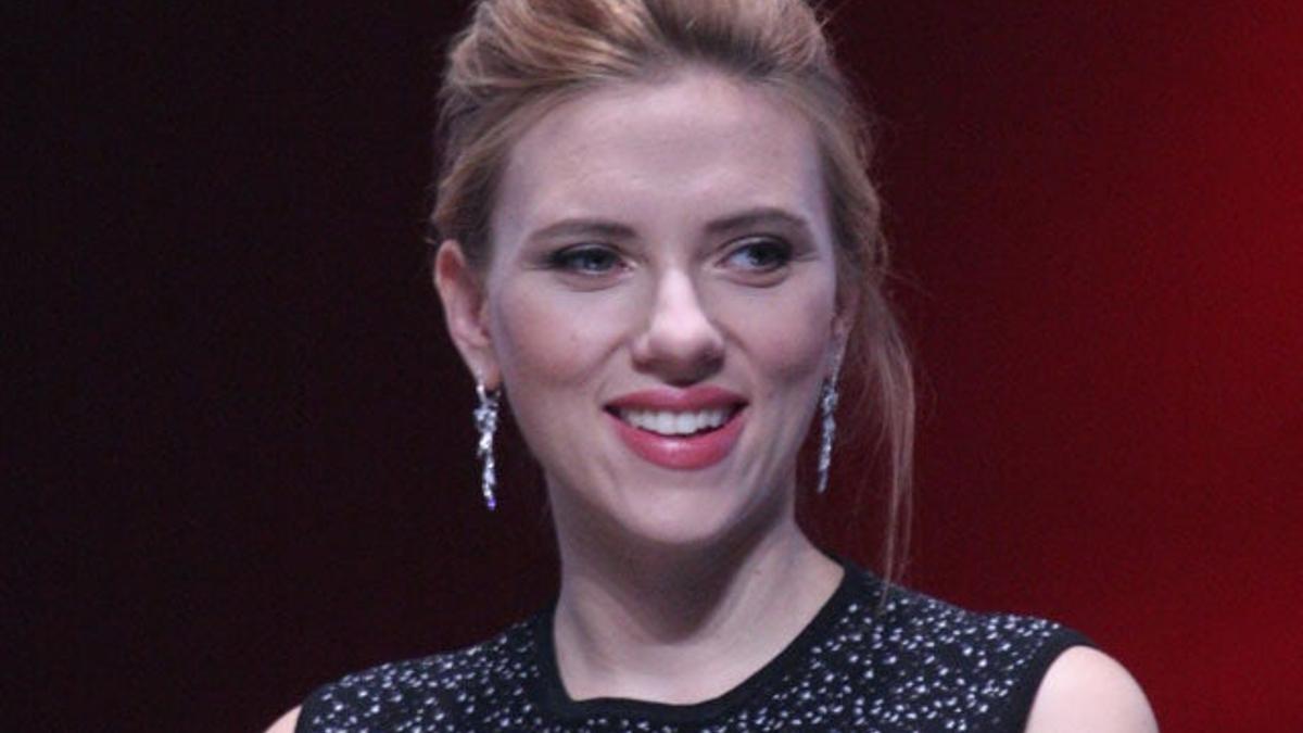 Scarlett Johansson habla sobre su relación