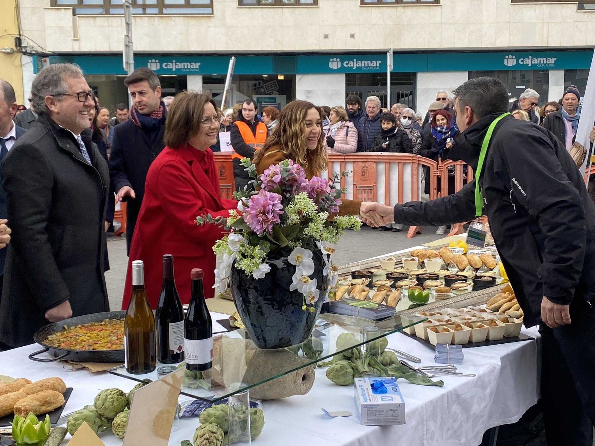 La 'carxofa' vuelve a llenar el centro de Benicarló con la degustación gastronómica