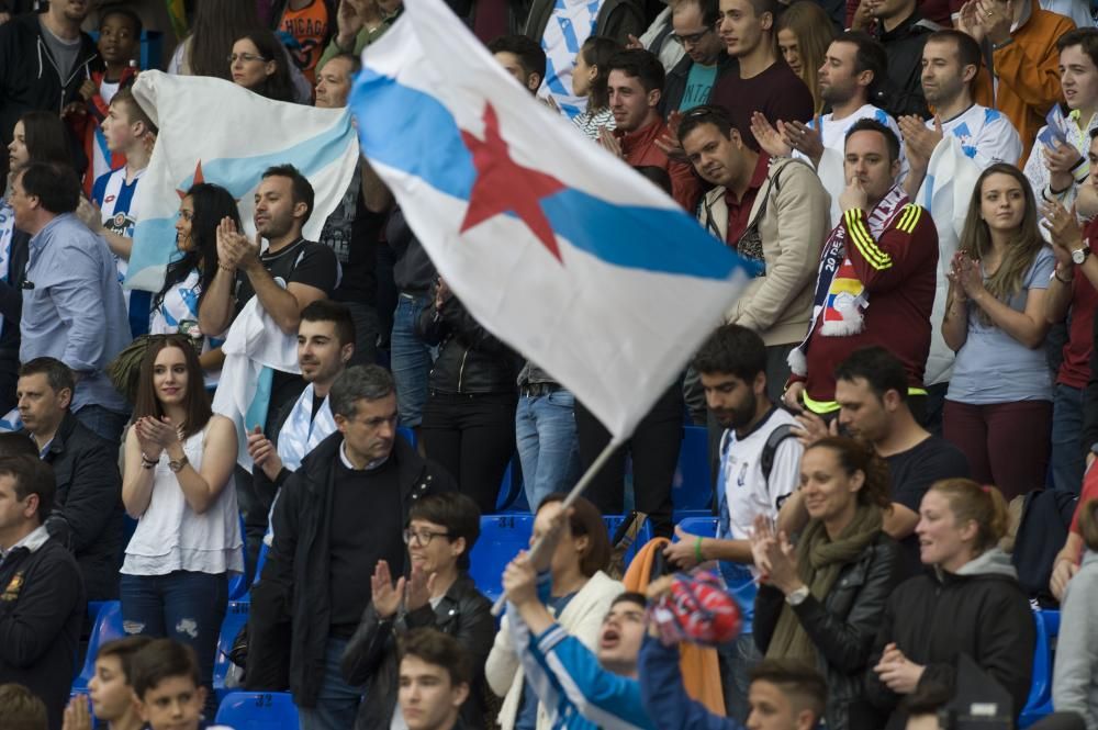 Gran ambiente en el Galicia-Venezuela de Riazor