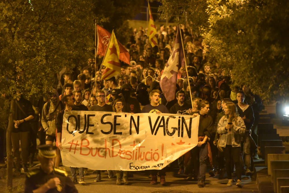 5.000 persones es manifesten a Manresa per protestar contra la repressió policial