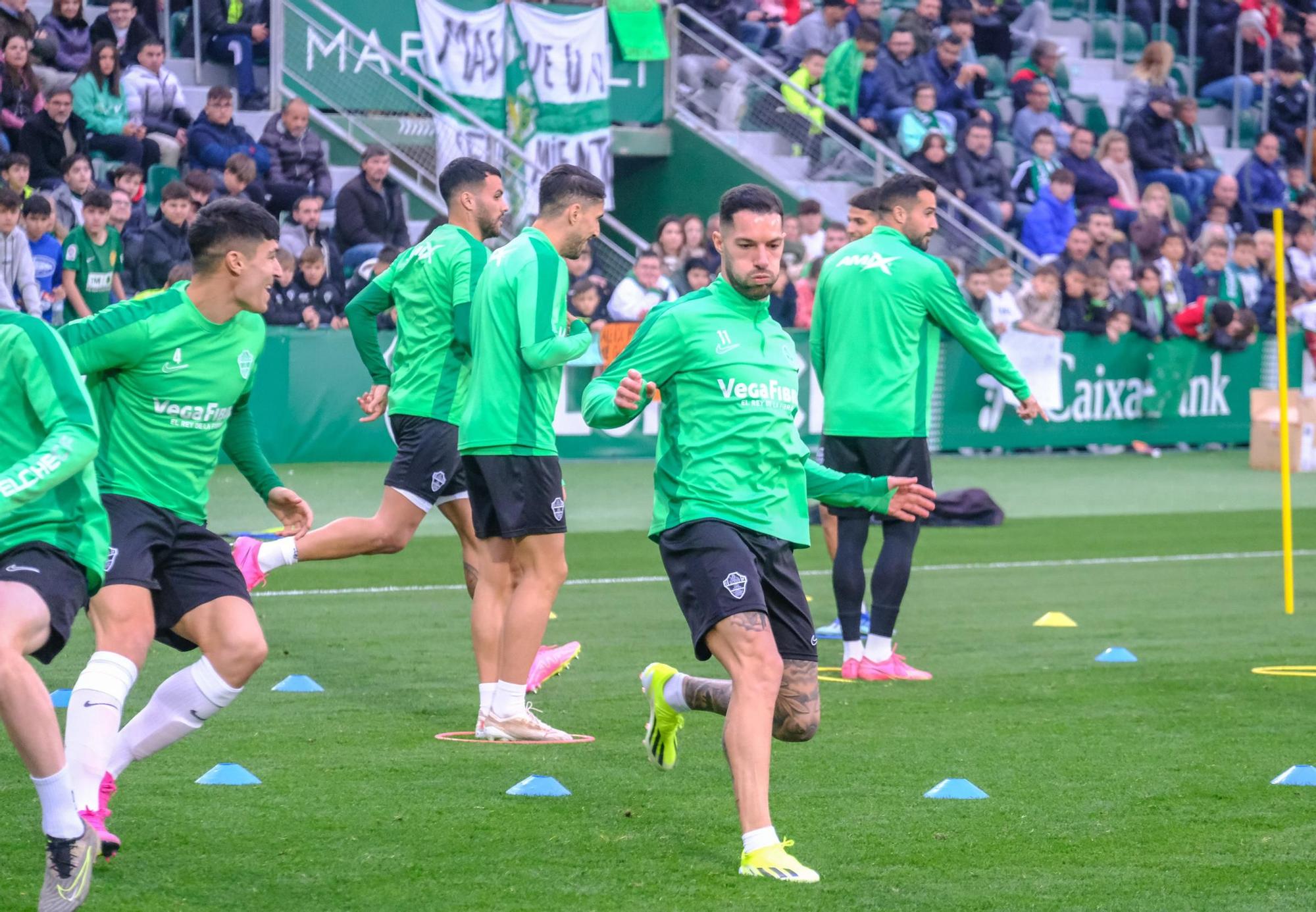 Así ha sido la sesión de entrenamiento abierta con entrada solidaria del Elche CF