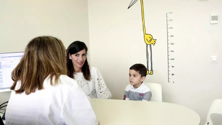 Tracten amb èxit un infant amb leucèmia utilitzant la immunoteràpia CAR-T finançada per primer cop per la sanitat pública